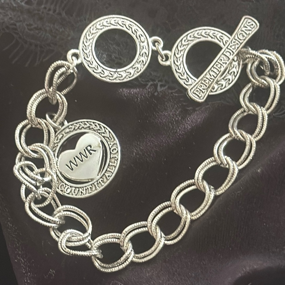 7.5" Premier Designs WWR Count It All Joy Silver Tone Toggle Charm Bracelet
